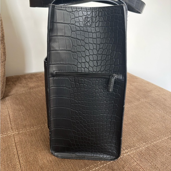 Black Crocodile Beis Work Tote - Picture 6 of 9